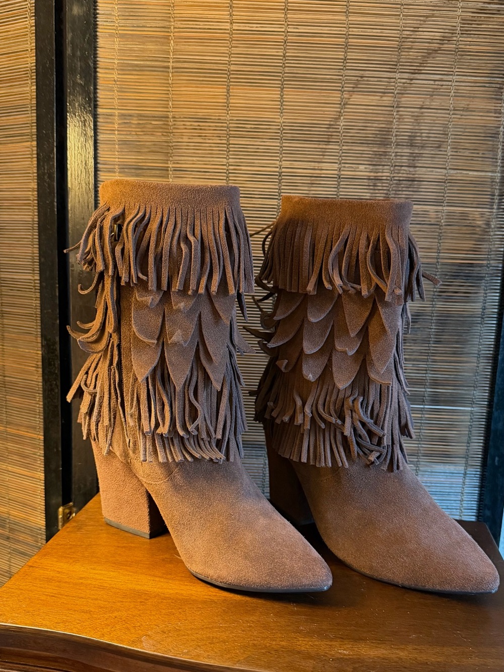 Mojo Moxy Leather Upper Brown Fringe Boots Size 8.5 Block Heel Western Boho